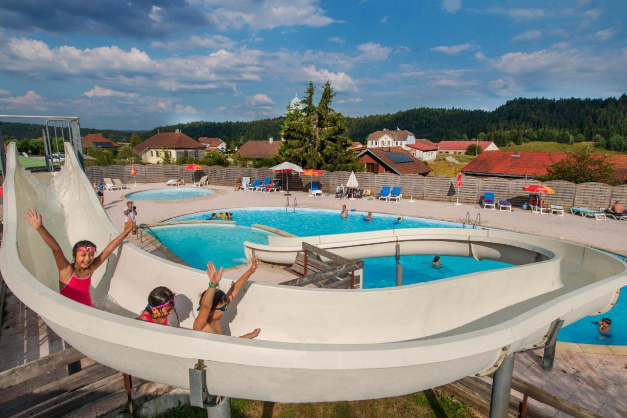 Апартаменти Les Loges Du Jura 4 Etoiles Nanchez Екстер'єр фото